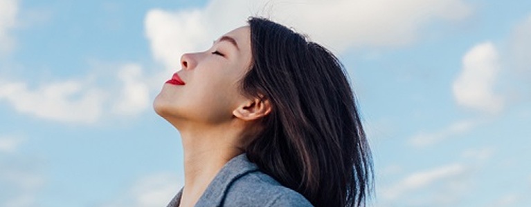 Life Hacks: Live Well With 5 Smart Money Habits